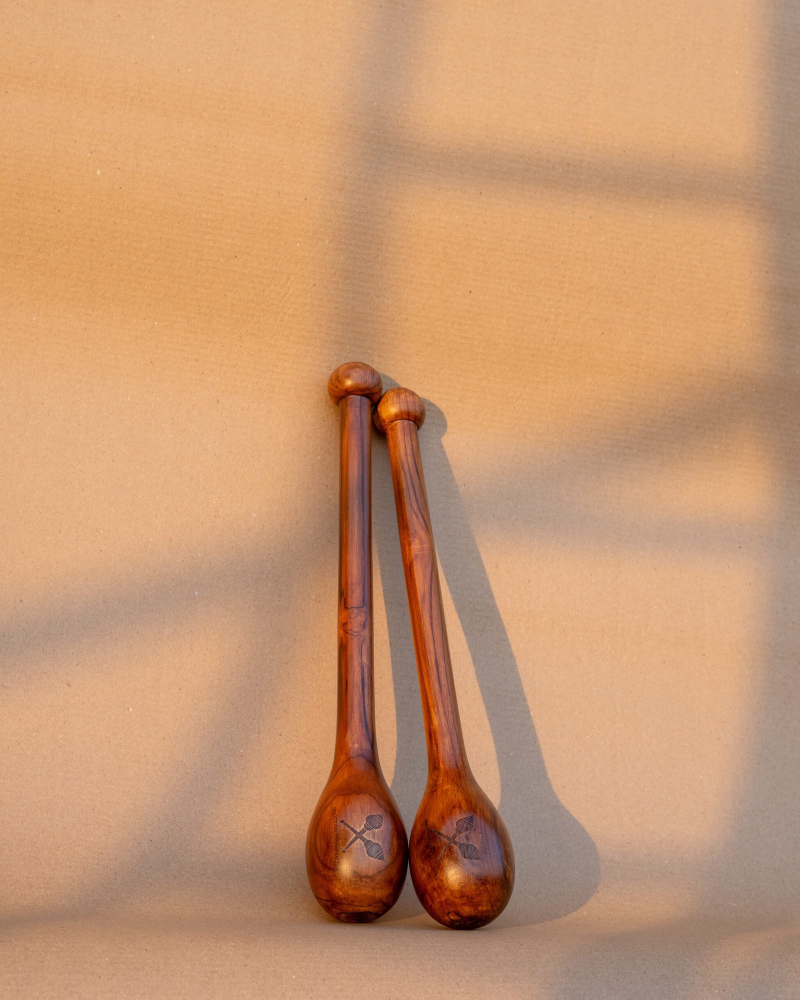 Teakwood teardrops clubs pair set of two clubs 1lbs