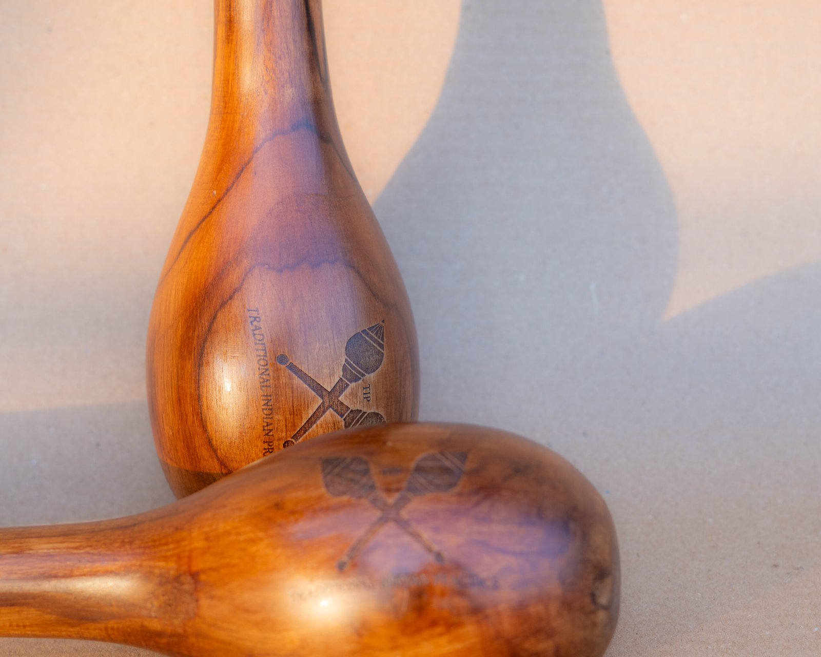 Teakwood teardrops clubs pair set of two clubs 1lbs - Image 2